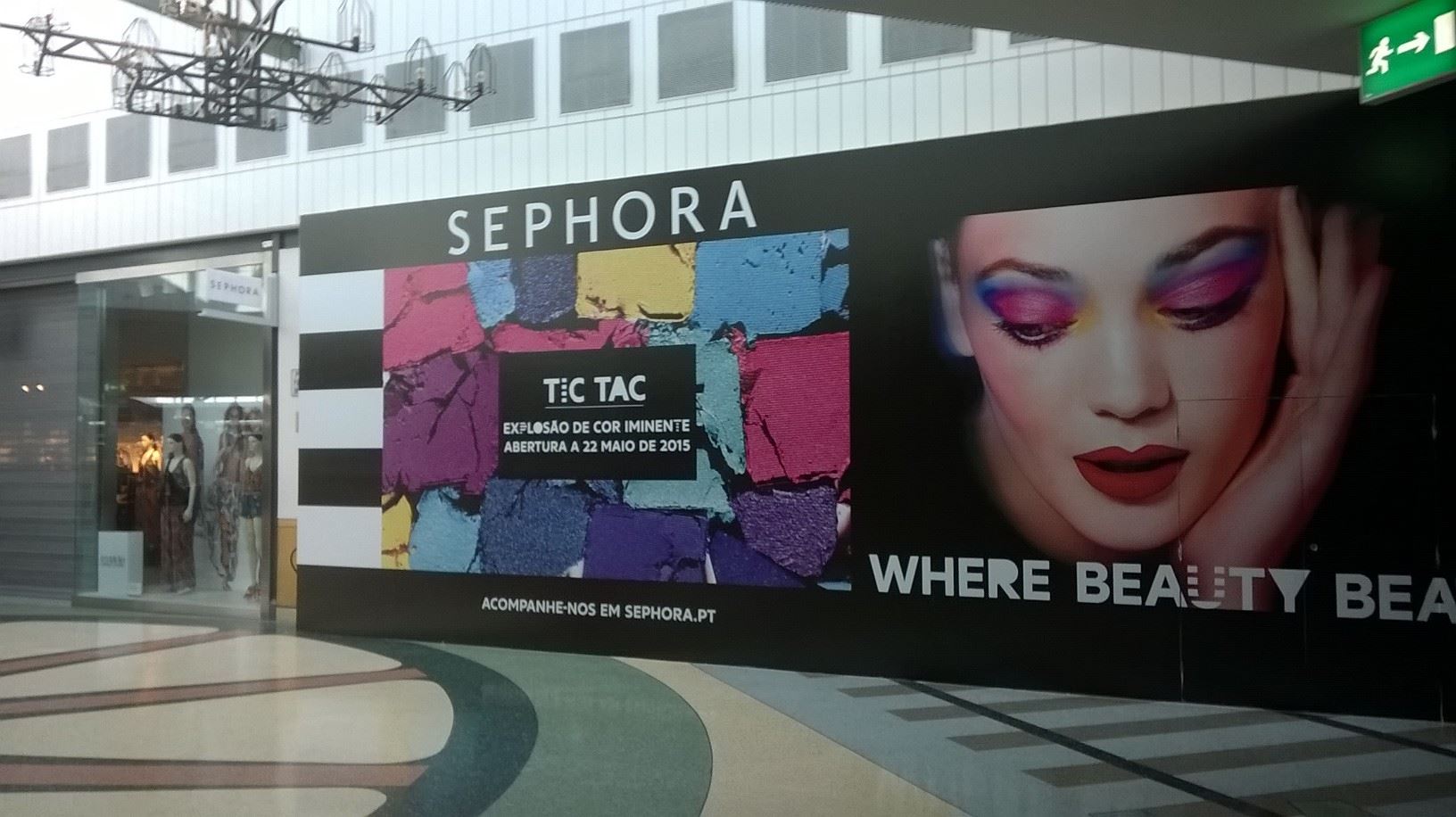 Impressão grande formato Sephora em centro comercial - Faz Impressão Braga