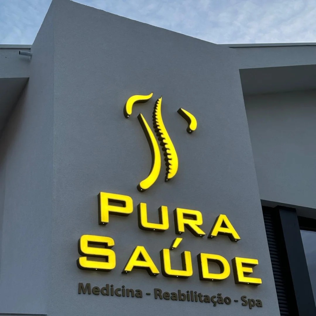 Reclame luminoso Pura Saúde - LED Braga