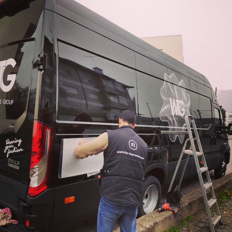 Decoração autocarro WTG - Personalização de viaturas Braga